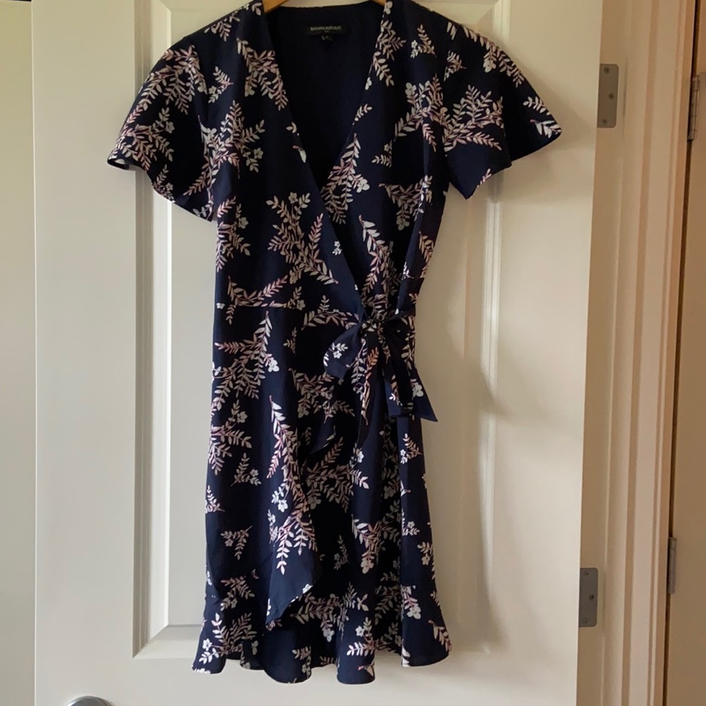 Banana Republic wrap dress in navy